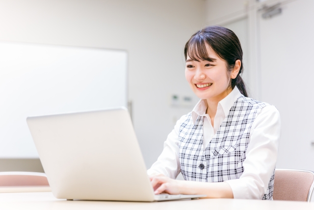 【一般事務】転職の完全ガイド｜未経験から正社員を目指す方法と成功のコツ